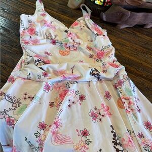 Floral Print White Pink Bird Floral Swim Shorts 4X Figure Flattering